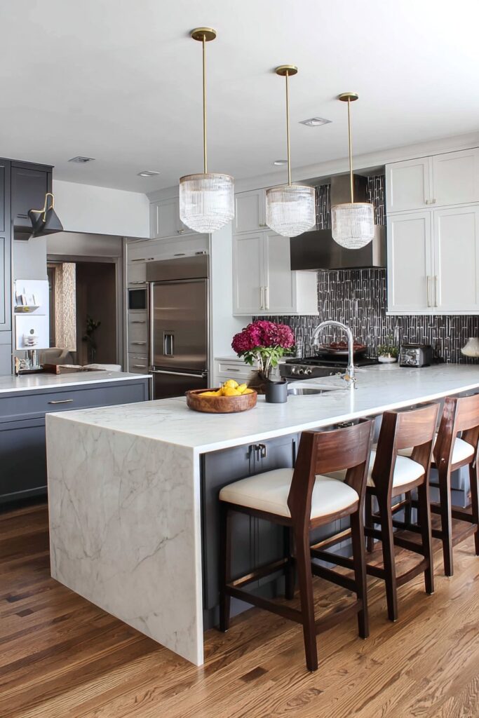 Modern kitchen with peninsula layout and stylish open-concept design